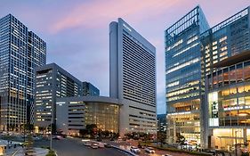 大阪希爾頓酒店