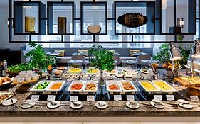 大阪希爾頓酒店