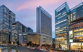 大阪希爾頓酒店